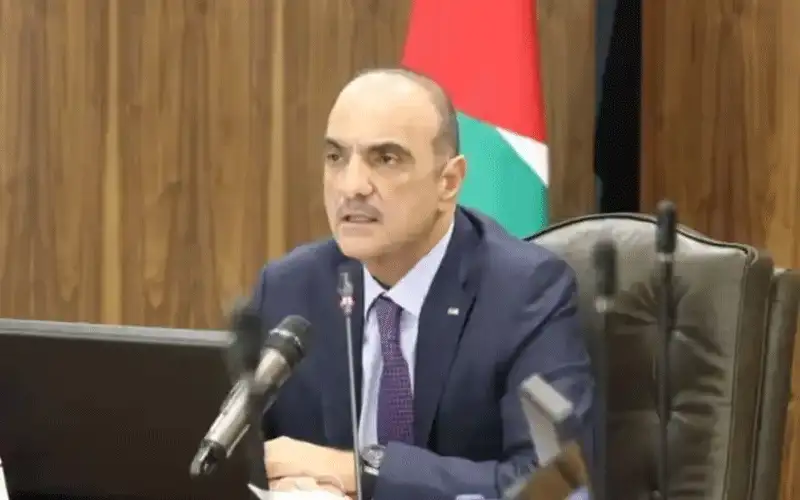 الخصاونة يستقيل