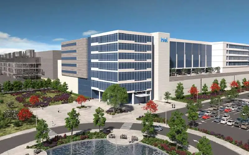 تأجيل مصنع إنتل في ألمانيا.. ماذا