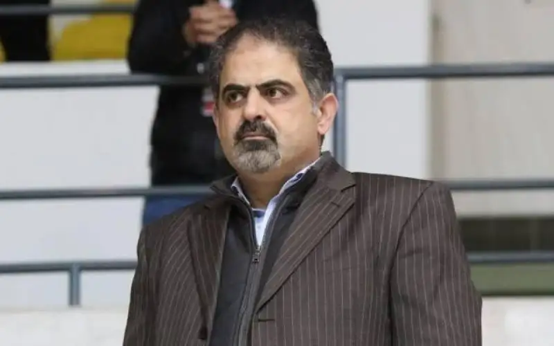 استقالة أحد أعضاء مجلس إدارة الوحدات