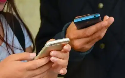 رسائل تهديد تصل إسرائيليين على هواتفهم