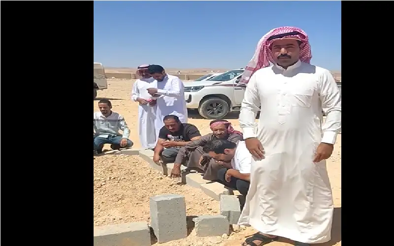 هذا ليس قبرا.. هنا دفن حي