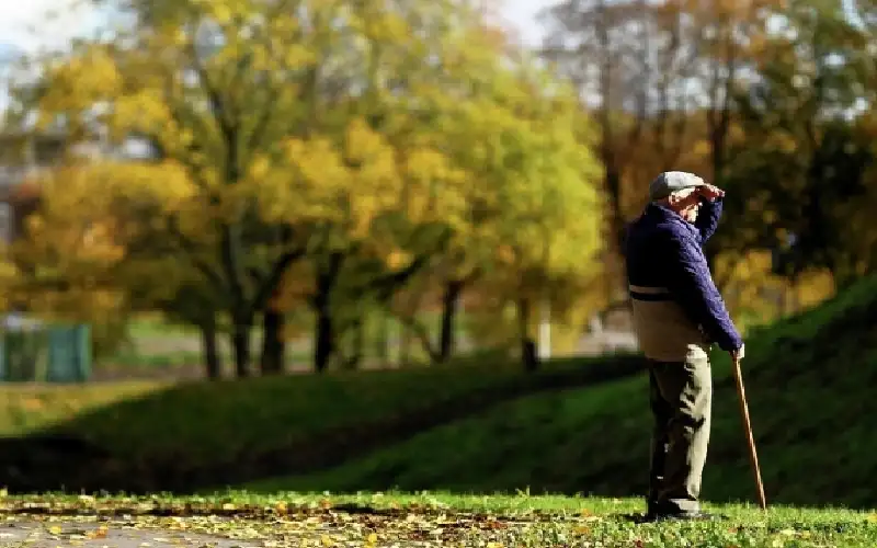 ابتكار جهاز لعلاج مرض الزهايمر