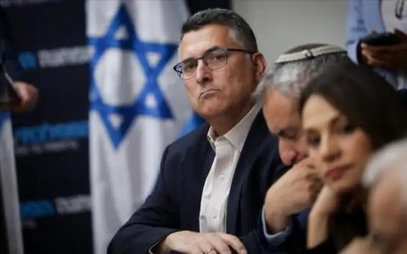 ساعر يعلن تخليه عن قبول حقيبة