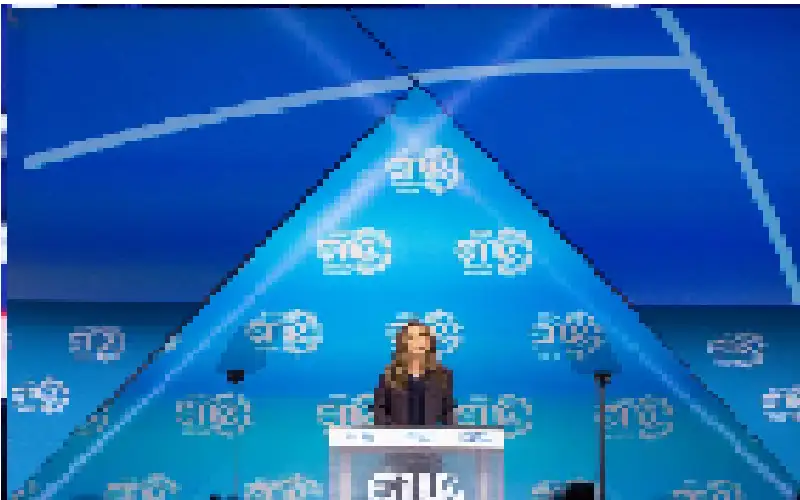 الملكة: نستحق نظاما عالميا يقابل جرائم