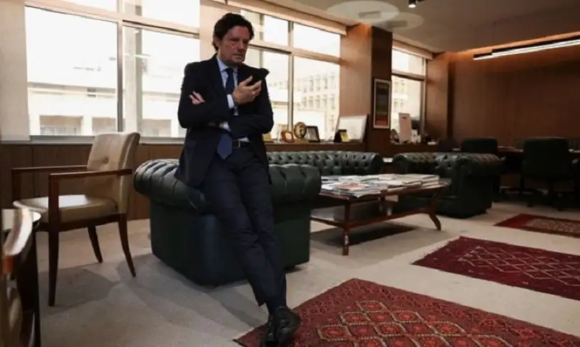 مكتب وزير الإعلام اللبناني يتلقى رسالة