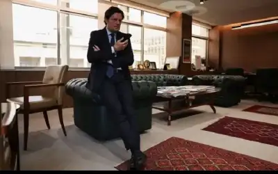 مكتب وزير الإعلام اللبناني يتلقى رسالة