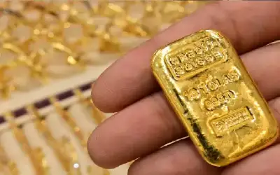الذهب يسجل قمة تاريخية جديدة عند