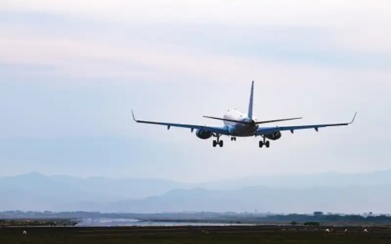 هيئة تنظيم الطيران المدني: إيقاف رحلات