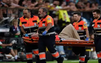 تير شتيغن حارس برشلونة سيخضع لجراحة