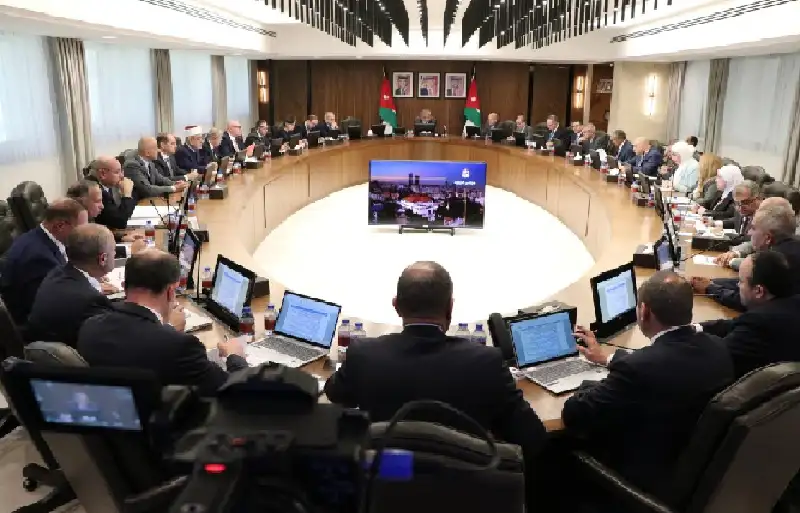 مجلس الوزراء يوافق على تعديل عقد