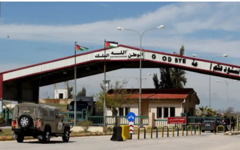 الخارجية: عودة الشاحنات الأردنية التي كانت