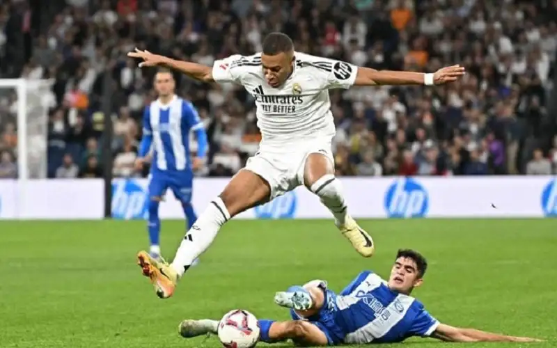 ريال مدريد ينجو من انتفاضة ألافيس