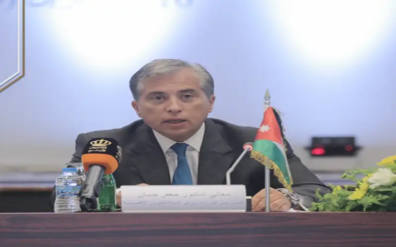 حسان يستهل جولاته الميدانية بزيارة دير