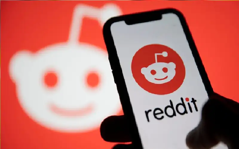 مفاجأة لمستخدمي ريديت.. إتاحة الترجمة الآلية