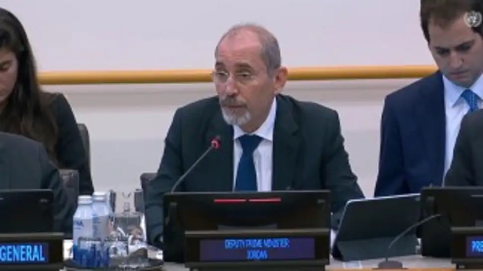 الصفدي: الفلسطينيون في غزة يموتون من