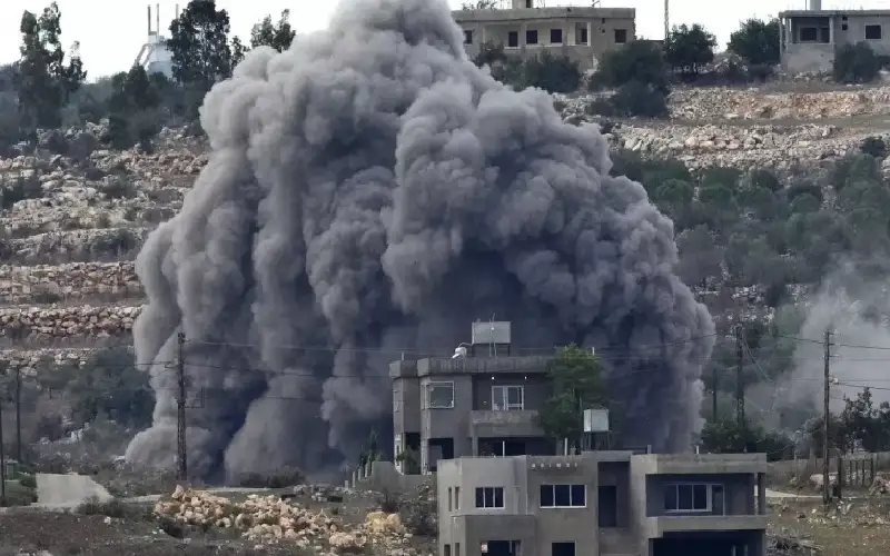 استشهاد عائلة من 9 أشخاص في