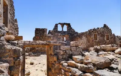 الأردن يحتفل بيوم السياحة العالمي مع