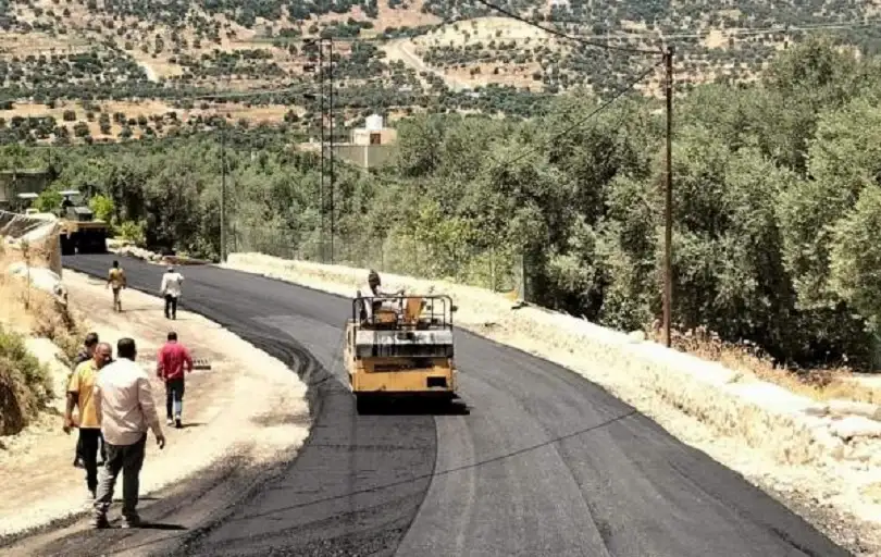 بلدية كفرنجه تنفذ مشاريع وعطاءات فتح