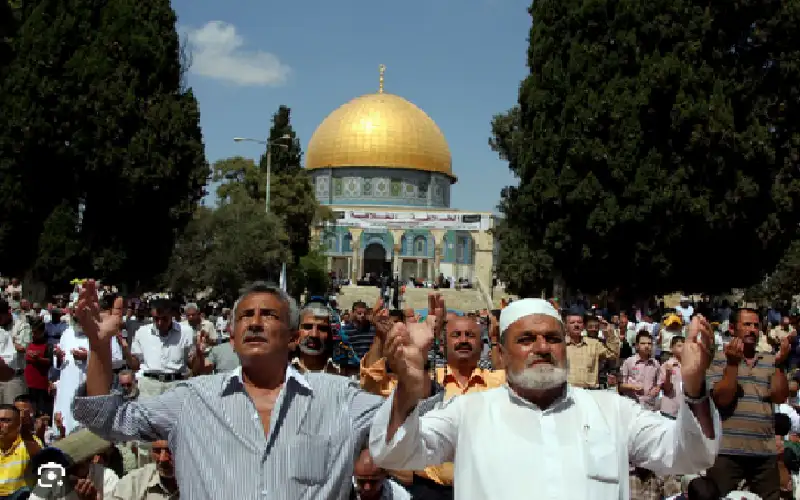 مع اقتراب الأعياد.. دعوات لشد الرحال