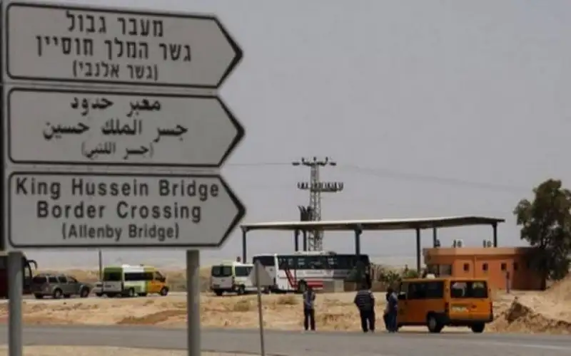 الفراية يتابع مشروع توسعة الطريق المؤدية