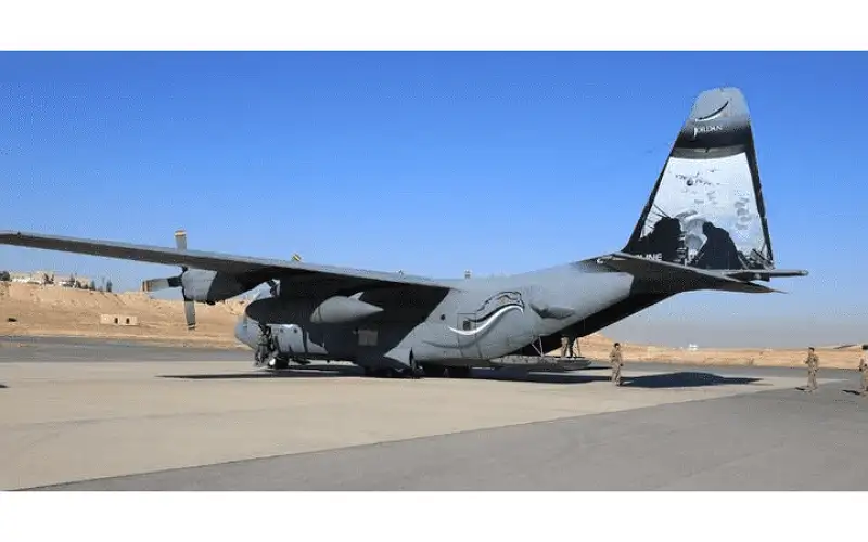 الأردن ينفذ إنزال جوي لمساعدات إنسانية