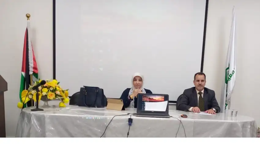 العفاف الخيرية تنظم دورة تثقيفية للمشاركين