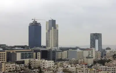 أجواء خريفية معتدلة فوق المرتفعات الاثنين