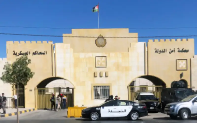 بالاسماء .. حسان يعيد تشكيل محكمة