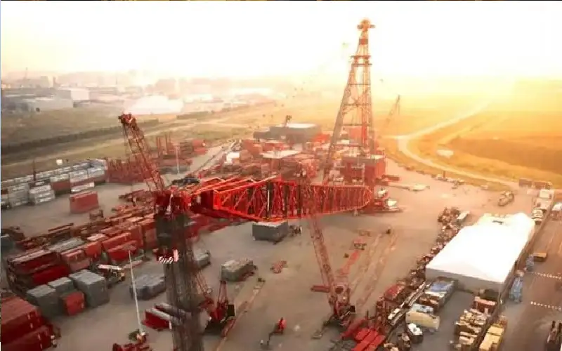 أضخم رافعة في العالم تعمل بالطاقة