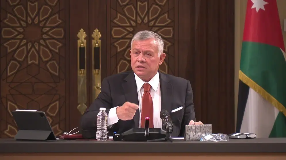 الملك يؤكد ضرورة تكثيف الجهود للتوصل