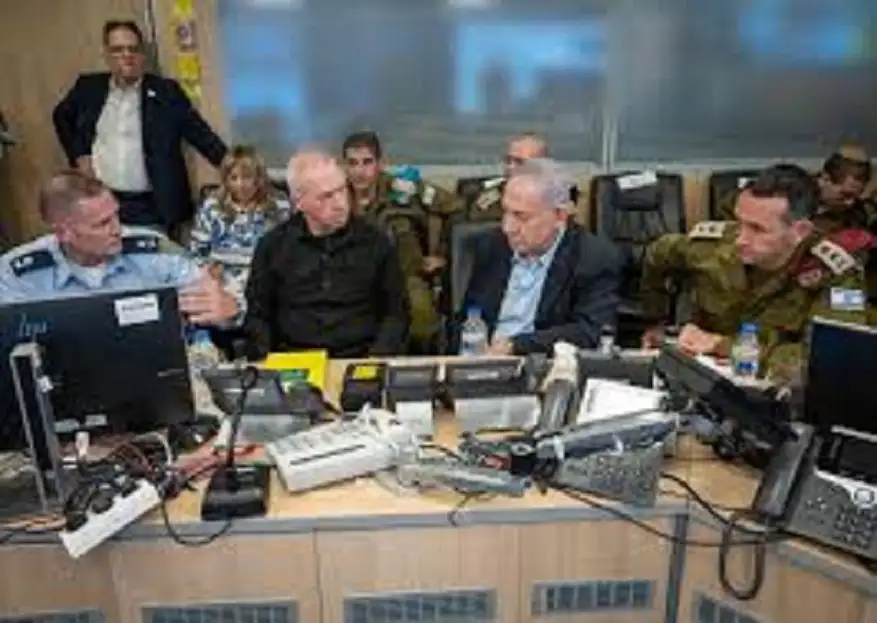 نتنياهو وغالانت في مبنى تحت الأرض