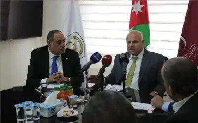 وزير العمل: حوار في الشهرين المقبلين