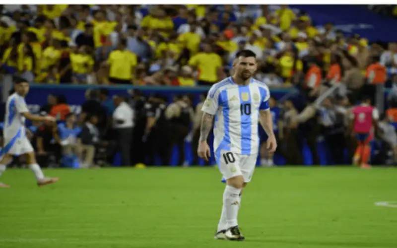 ميسي يعود لقيادة الأرجنتين في تصفيات