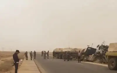 3 إصابات بحوادث تصادم وتدهور تريلا