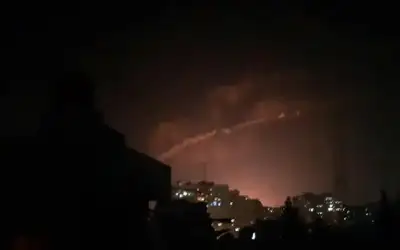 الدفاعات الجوية السورية والروسية تتعامل مع