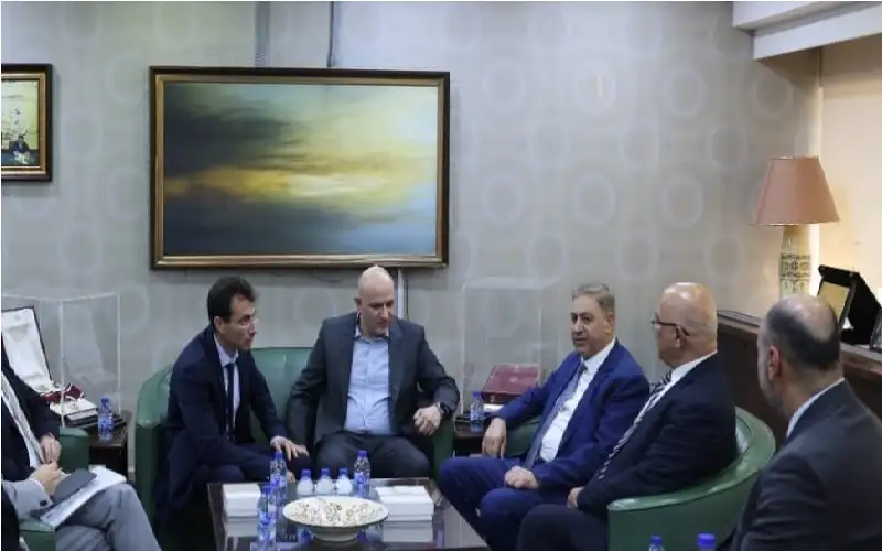 وزير الاستثمار وسفير الاتحاد الأوروبي يبحثان