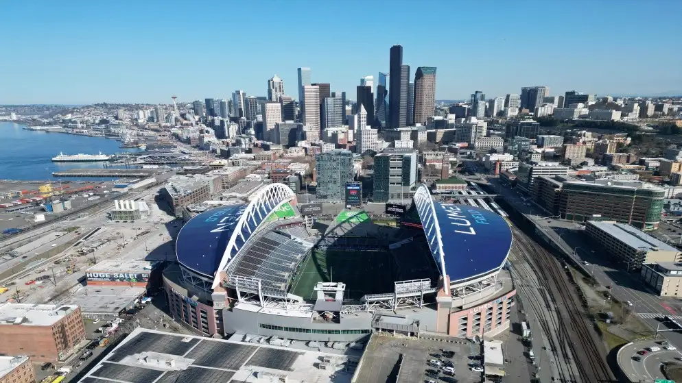 فيفا يقترح فترة انتقالات ثالثة قبل