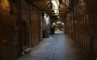 الإضراب يشل الحياة في الخليل حدادا
