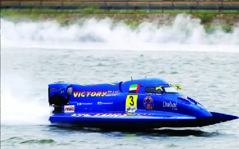 فيكتوري يختبر جاهزية زورقيه 3 و4