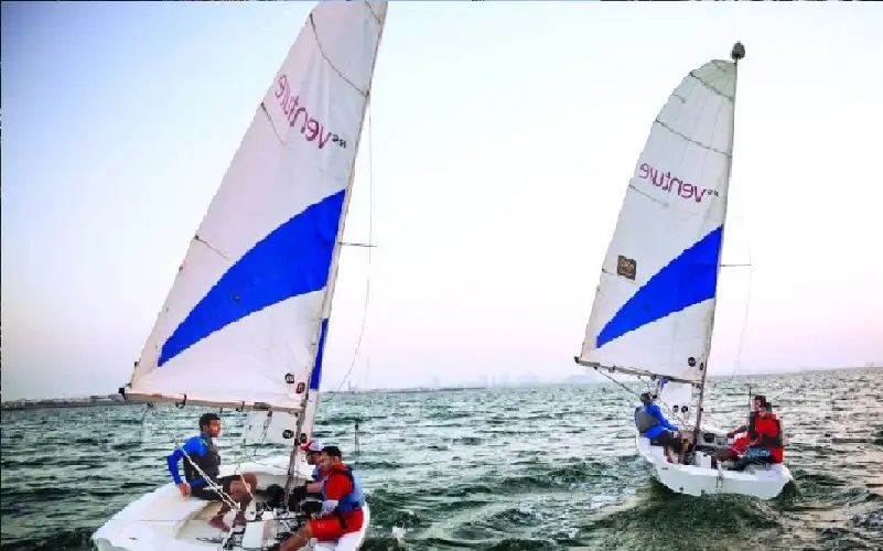 أجواء التنافس تشتد في أروقة شراع