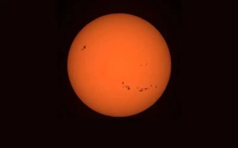 الجمعية الفلكية تصور النشاط الشمسي من