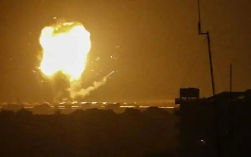 دوي انفجارات كبيرة داخل سوريا