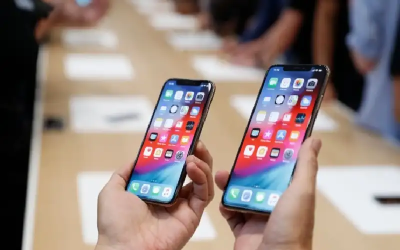 6 آلاف هاتف مزيف.. أكبر عملية