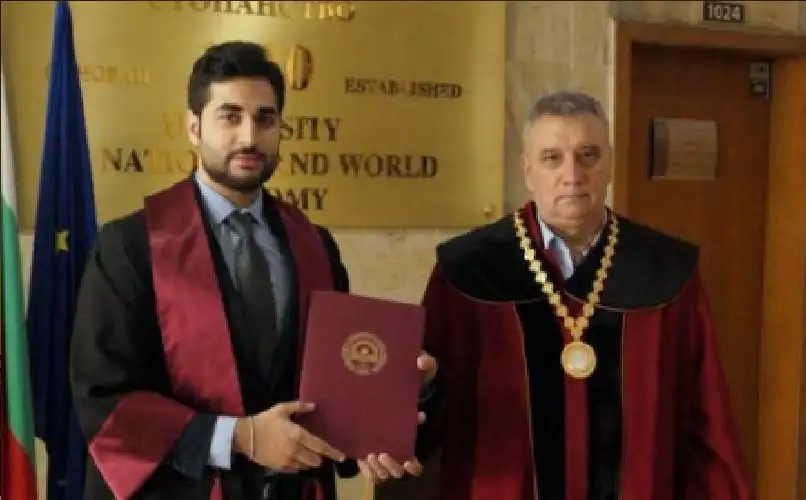 يوسف حازم قشوع .. مبارك التخرج