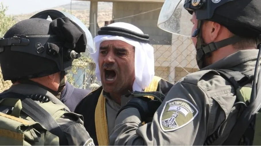 صاحب عبارة بهمش يسقط شهيدا على