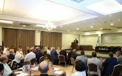 المهندسين تكرم الفوج الرابع من المعماريين