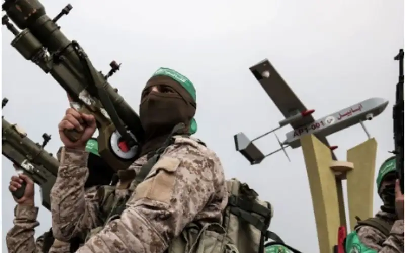 القسام: قصفنا مقر القيادة والسيطرة شرق