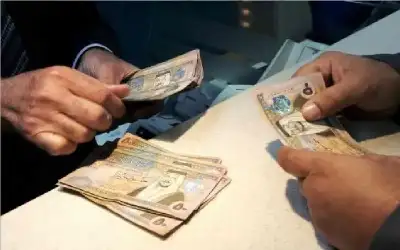 التربية: صرف رواتب معلمي الاضافي الخميس