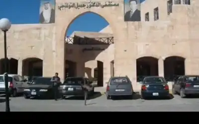 رئيس الوزراء يزور مستشفى التوتنجي ويلتقي