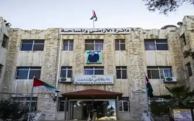 إطلاق الخدمات الإلكترونية كافة المتعلقة بدائرة